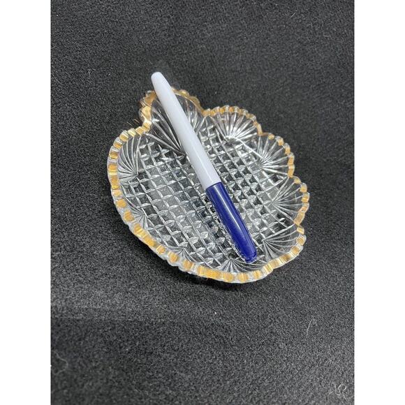 Vintage Clear Glass Trinket Dish with Sawtooth Rim And Decorative Gold Edging - Picture 6 of 9